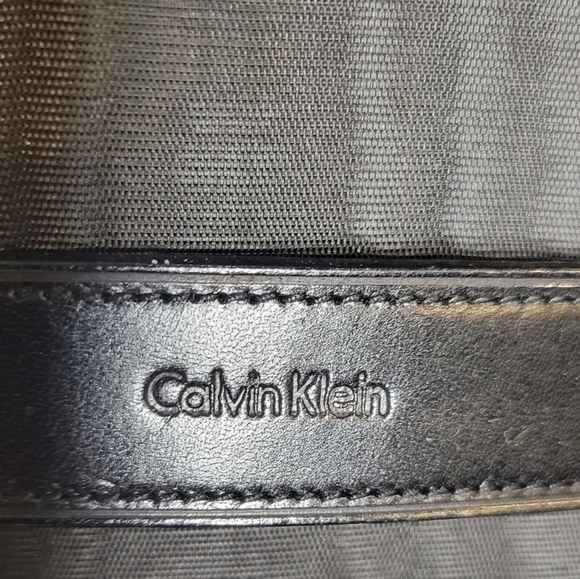 Calvin Klein Tie Case - Picture 6 of 10